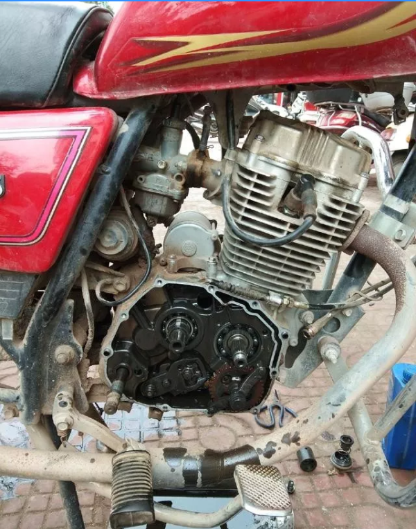 什么？125摩托車(chē)剛換了離合器還沒(méi)力，原來(lái)有個(gè)小問(wèn)題沒(méi)解決